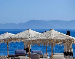 Σερβιτόρος / Σερβιτόρα για beach bar